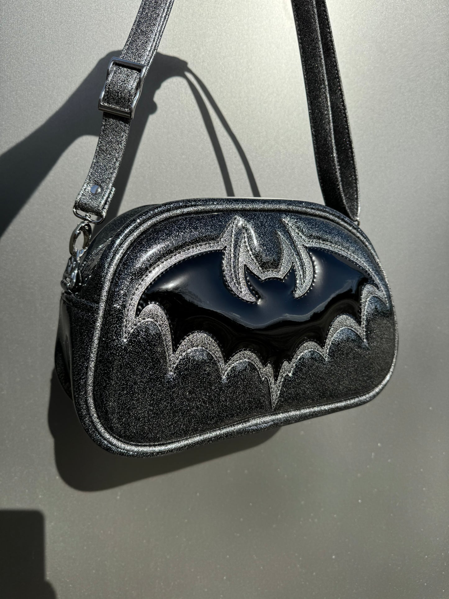 Bat Moxie - Extra Glitter Black & Dark Silver Glitter & Black Chrome Bat