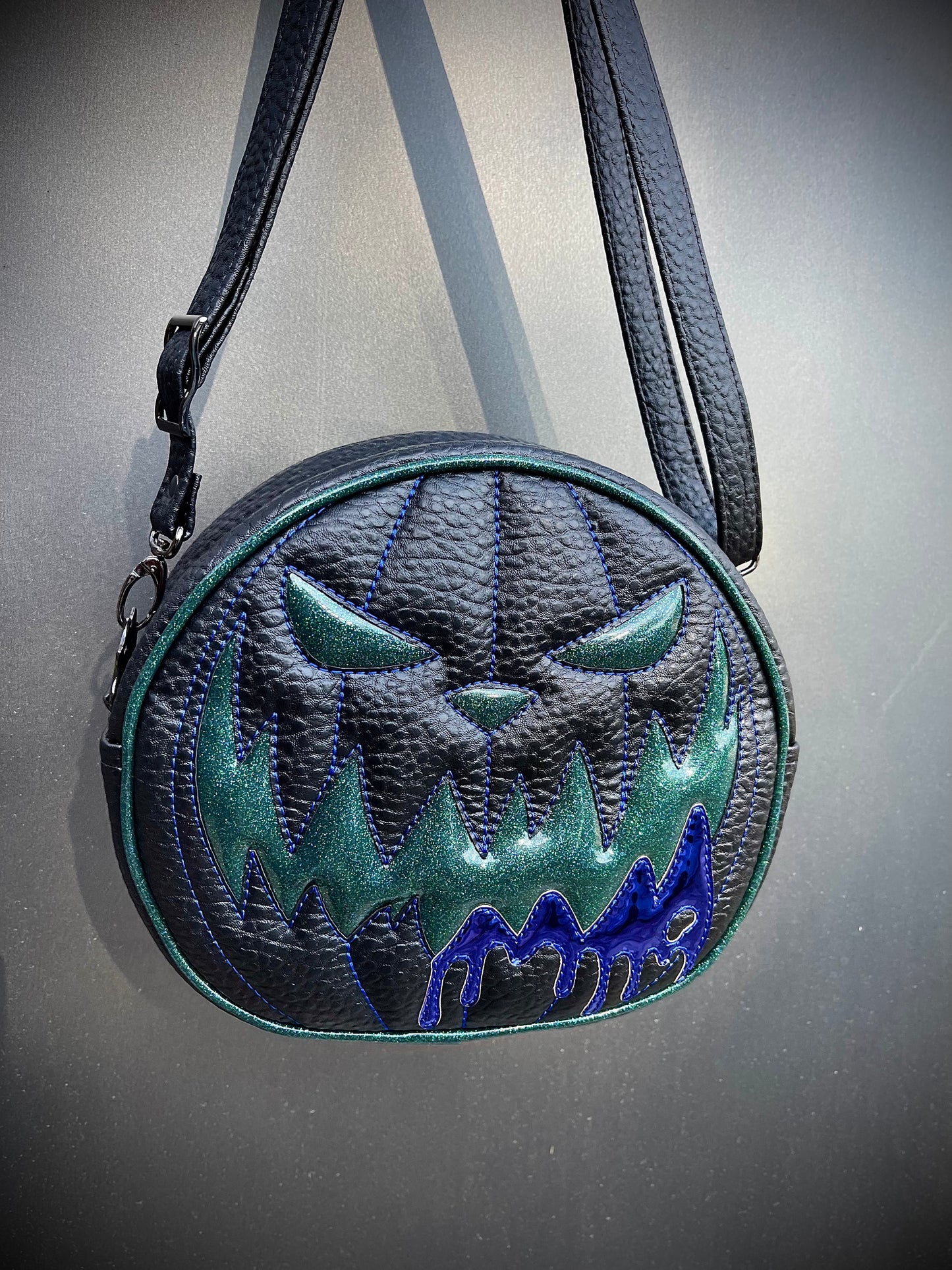 Mean Face Ooze - Seaweed Glitter with Blue Chrome *PRE-ORDER