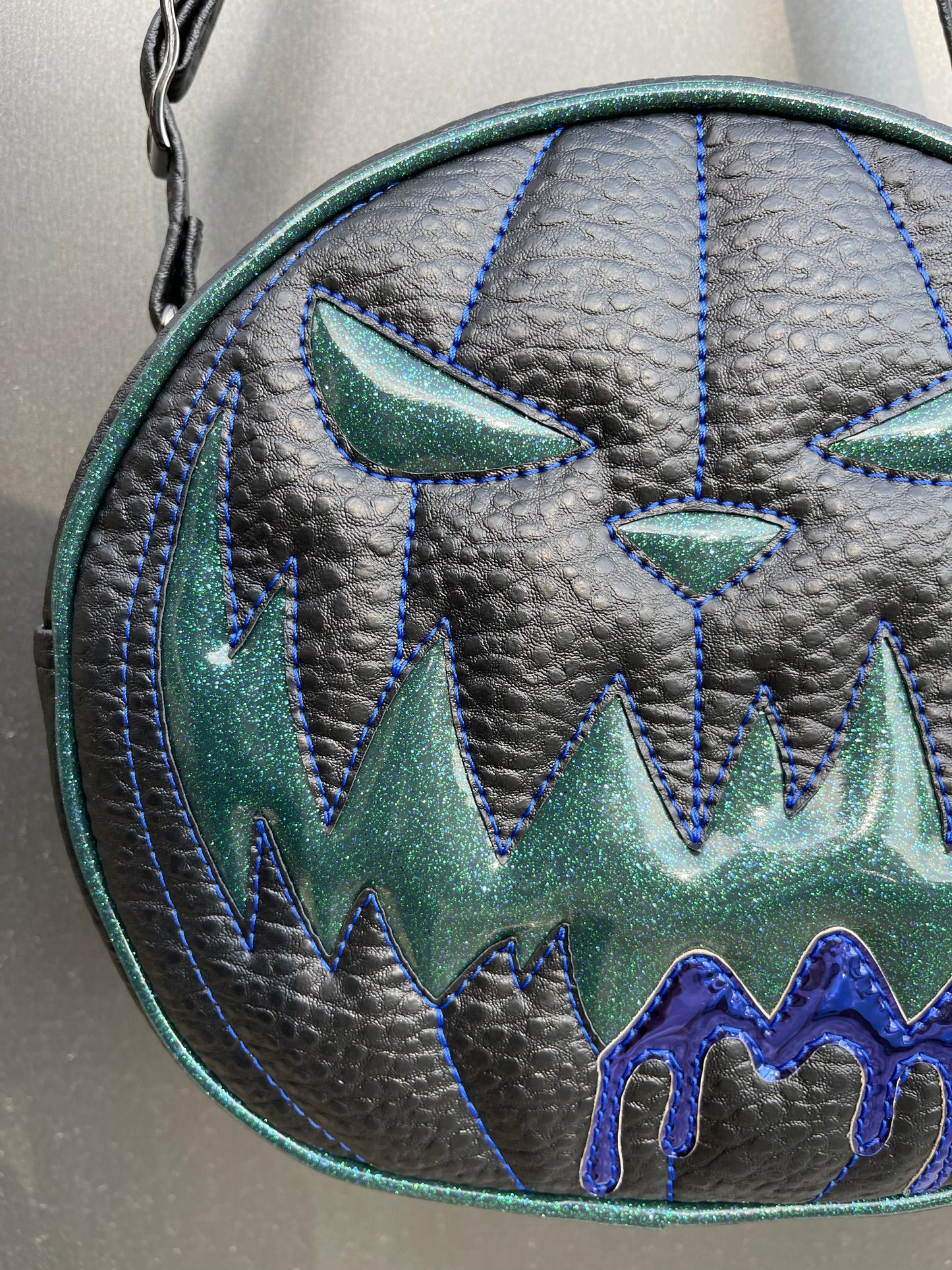 Mean Face Ooze - Seaweed Glitter with Blue Chrome *PRE-ORDER