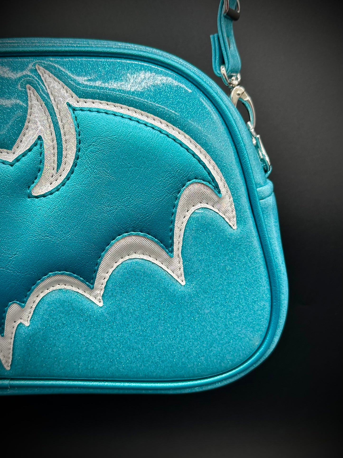 Bat Moxie - Sky Glitter Vinyl, Turquoise Pearl Vinyl, & White Fine Glitter Holo
