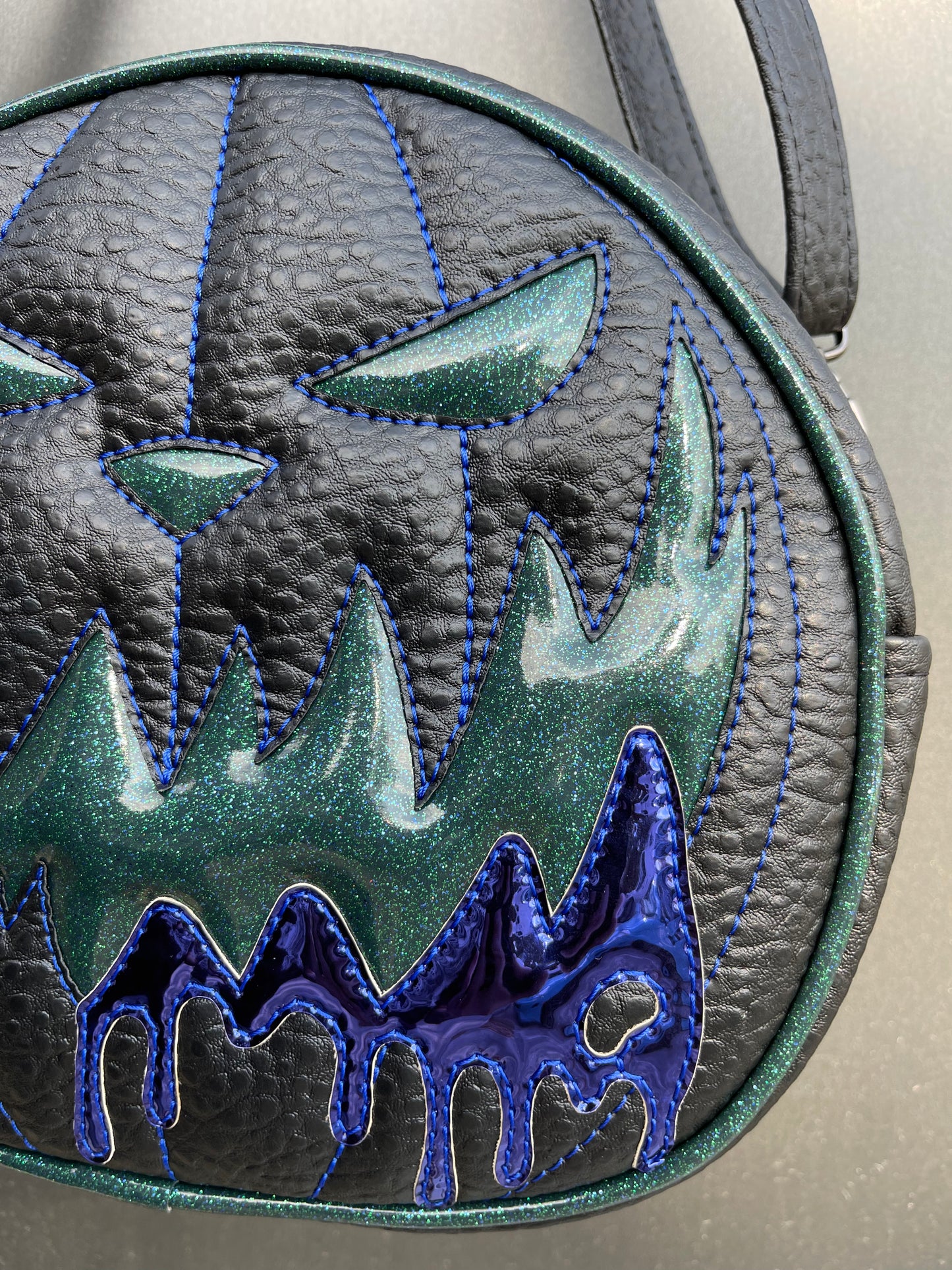 Mean Face Ooze - Seaweed Glitter with Blue Chrome *PRE-ORDER
