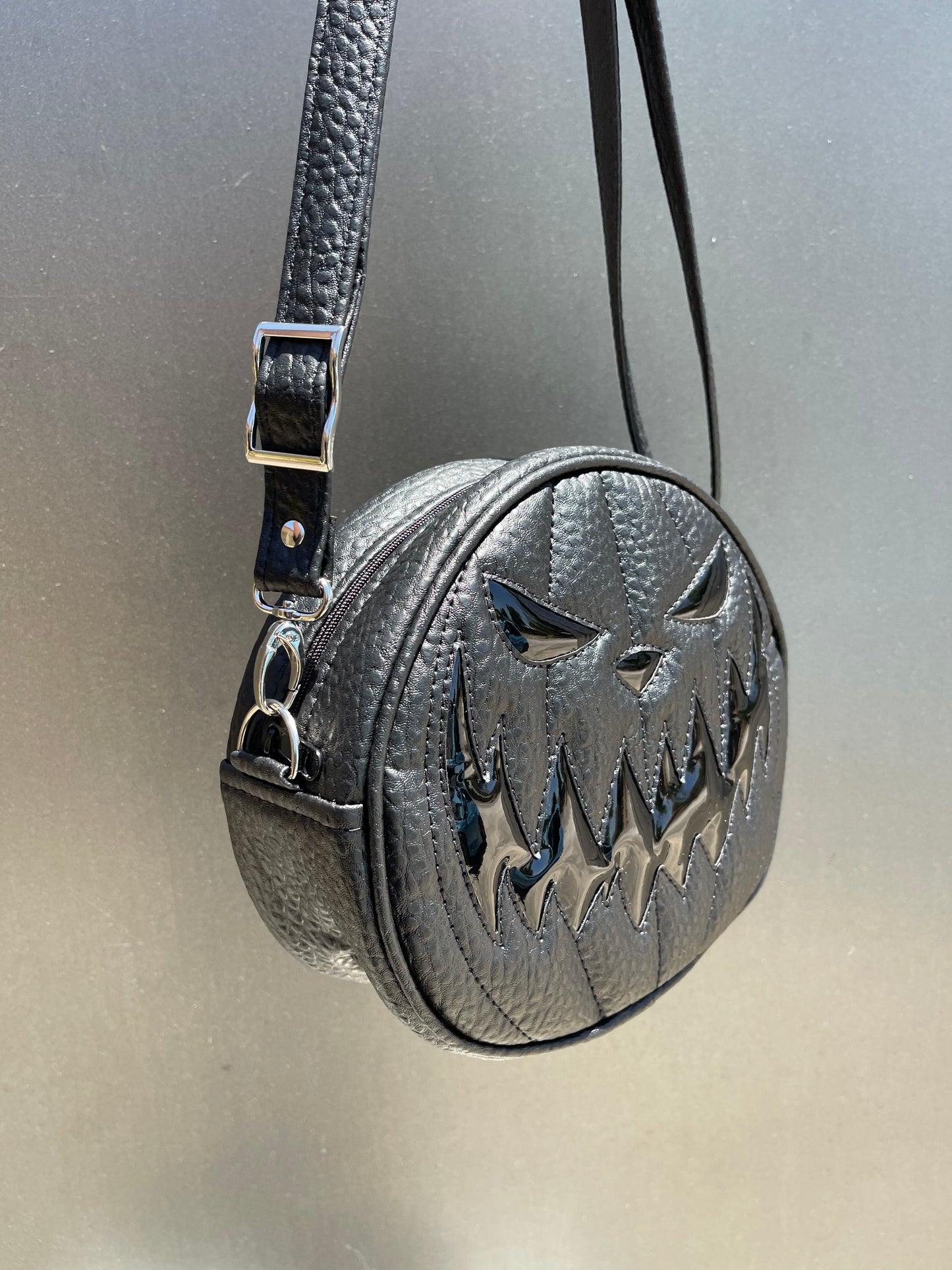 Cruiser Mean Face - Boca Black and Chrome Black