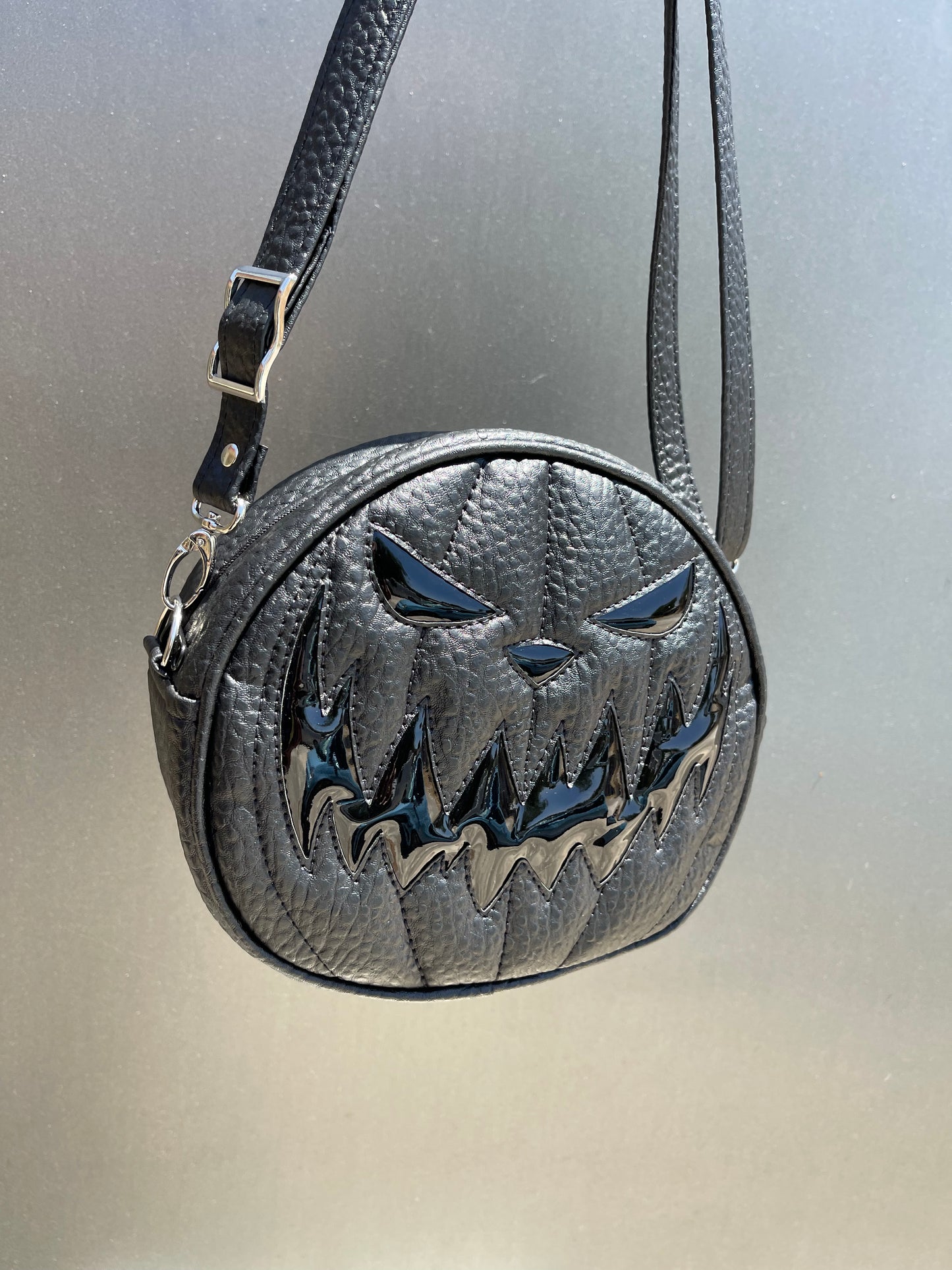 Cruiser Mean Face - Boca Black and Chrome Black