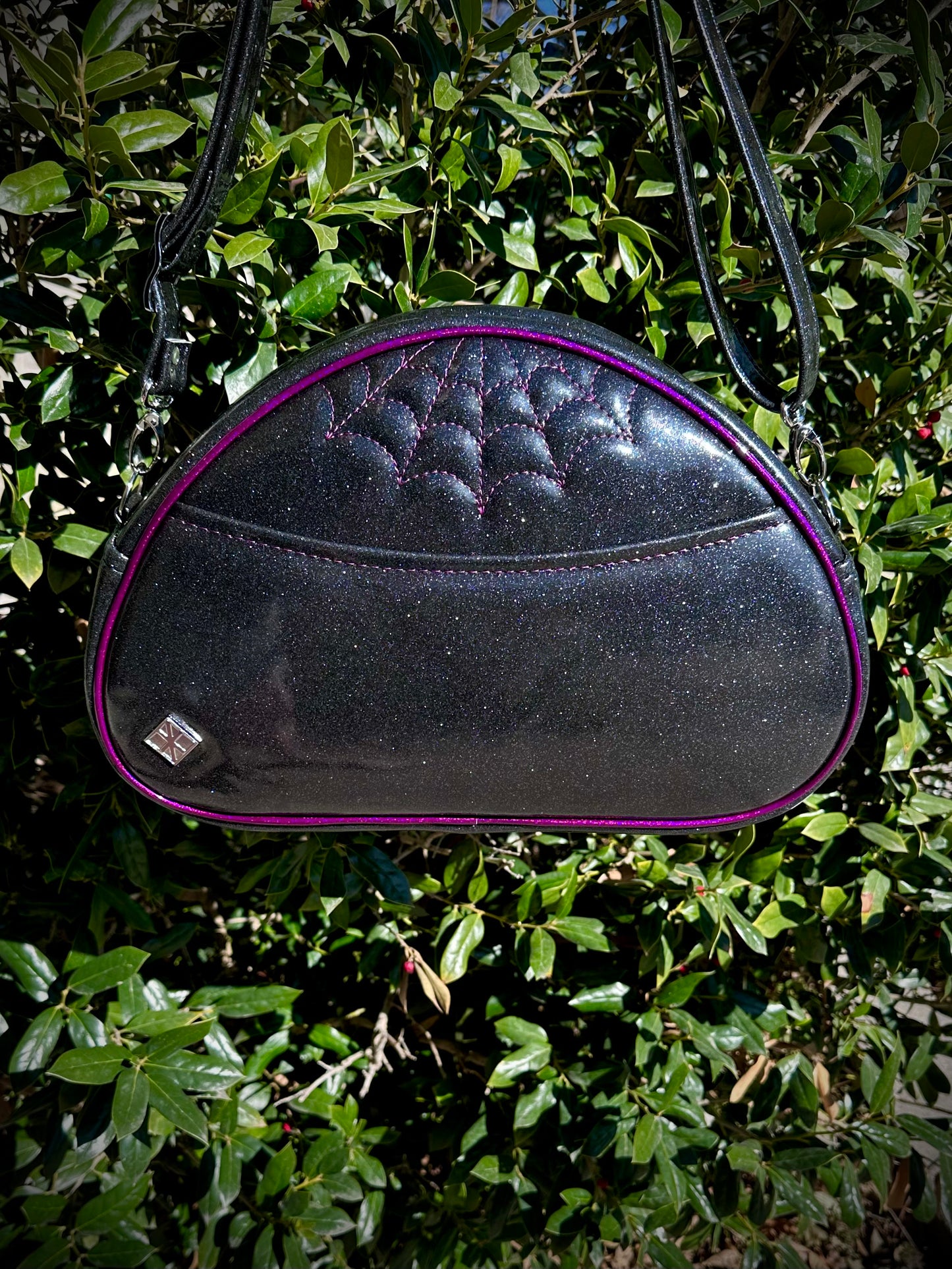 Bowler - Bow Skull & Crossbones