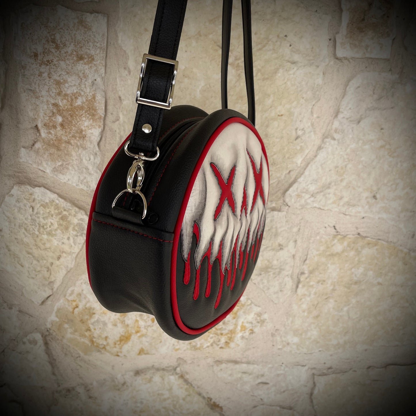 Drippy Drop X Eye Shadow Skull - Symphony Black & Matte Red - *PRE-ORDER
