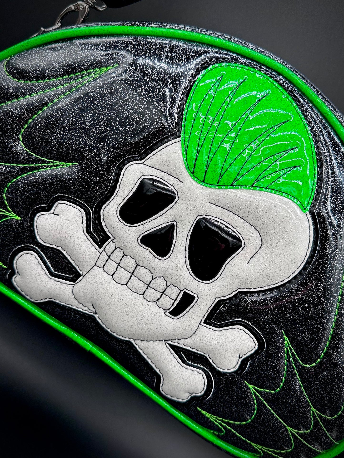 Bowler - Pompadour Skull & Crossbones