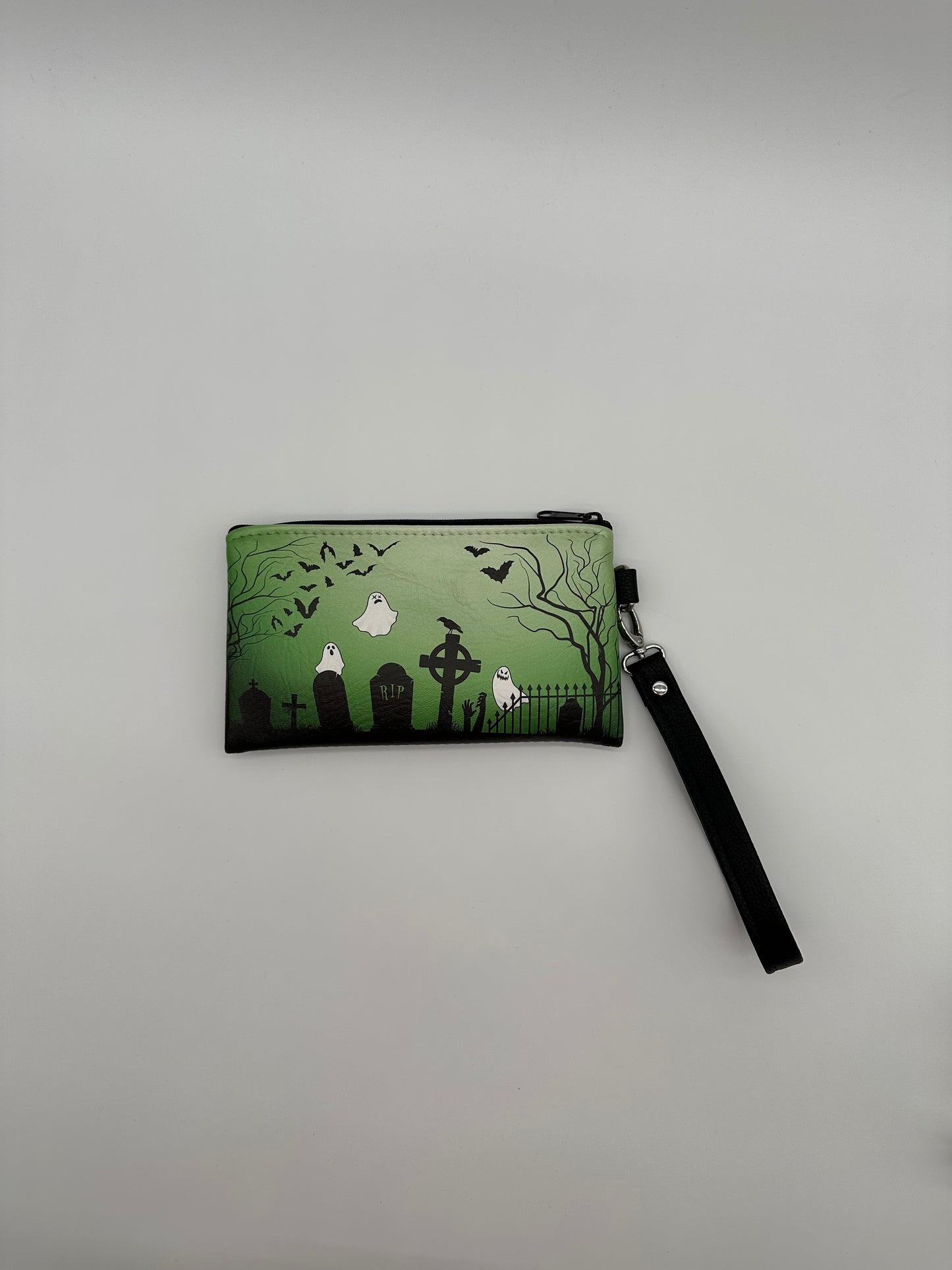 Graveyard Wristlet - Green on White Pearl