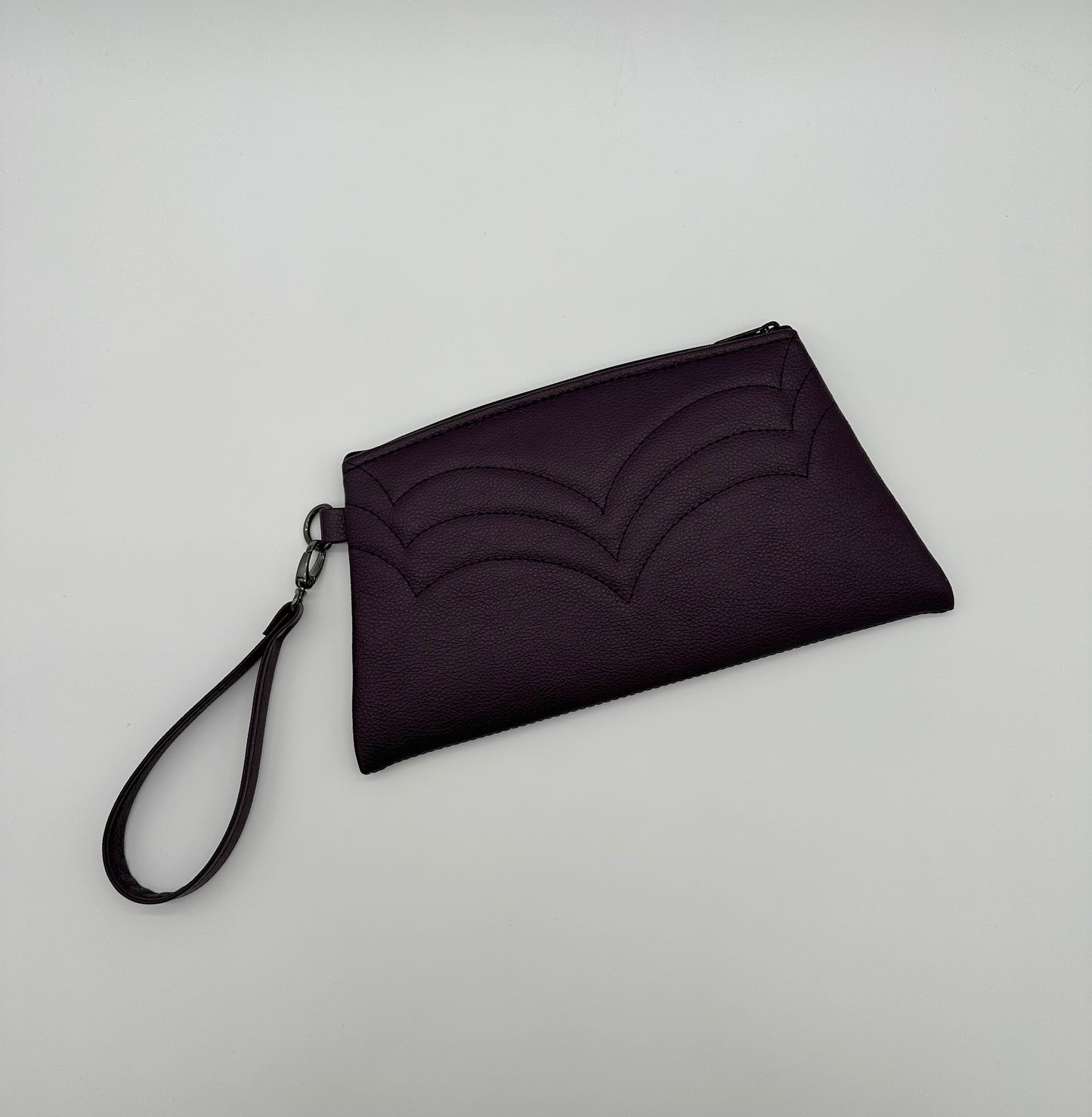 Angled Wristlet - Symphony Plum - Bat Wing Stitch