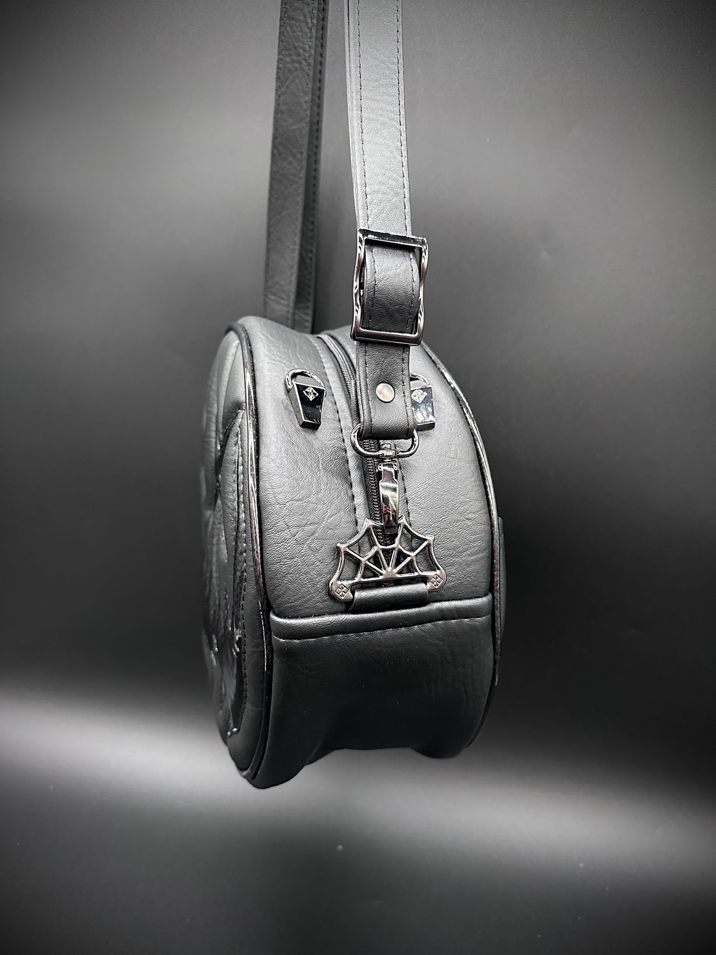 xX Eye Mid Cruiser - Heidi Black & Soot Chunky Glitter Holo