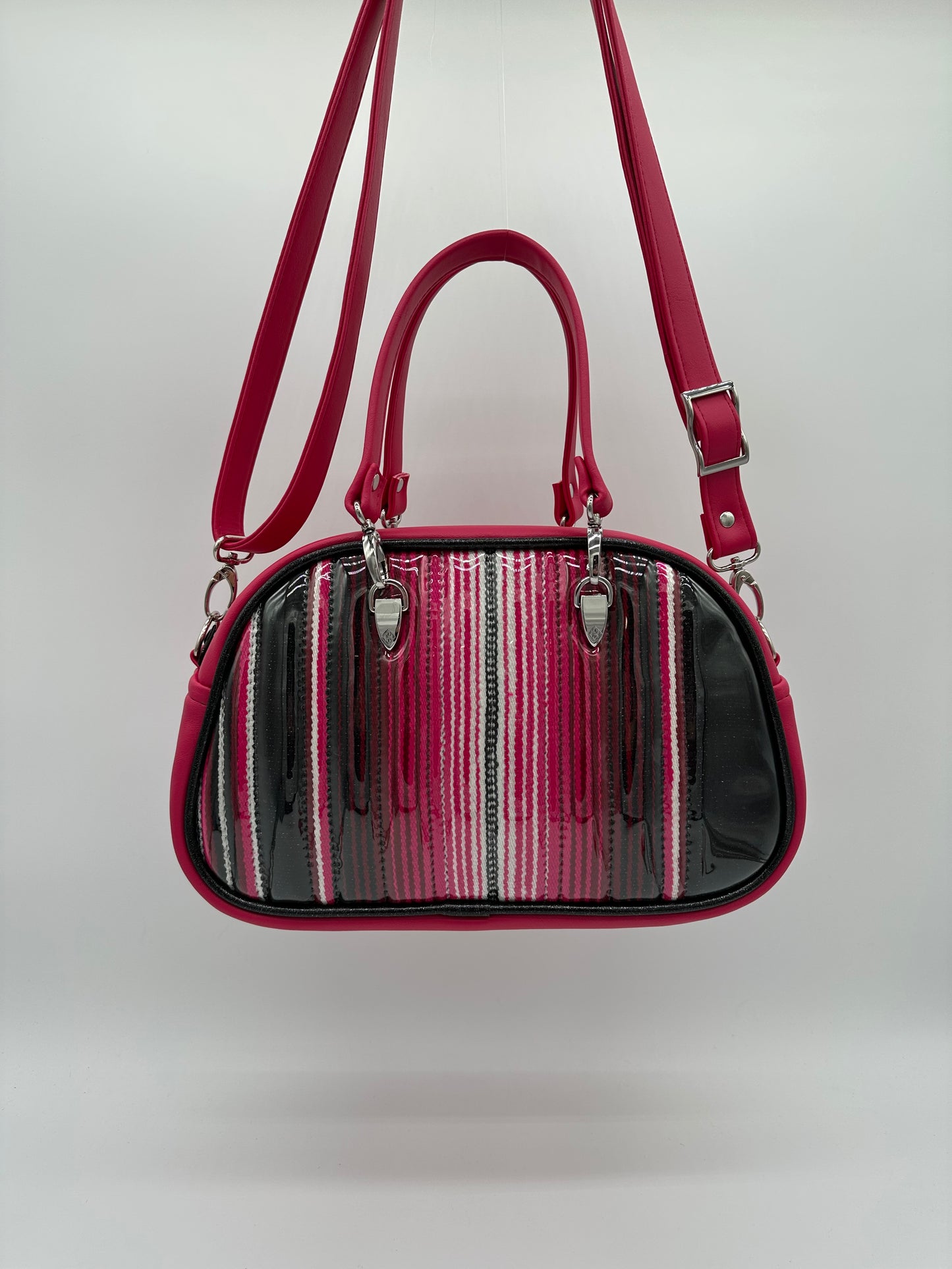 MINI Moxie - Pink & Black Serape with Hibiscus Matte Vinyl