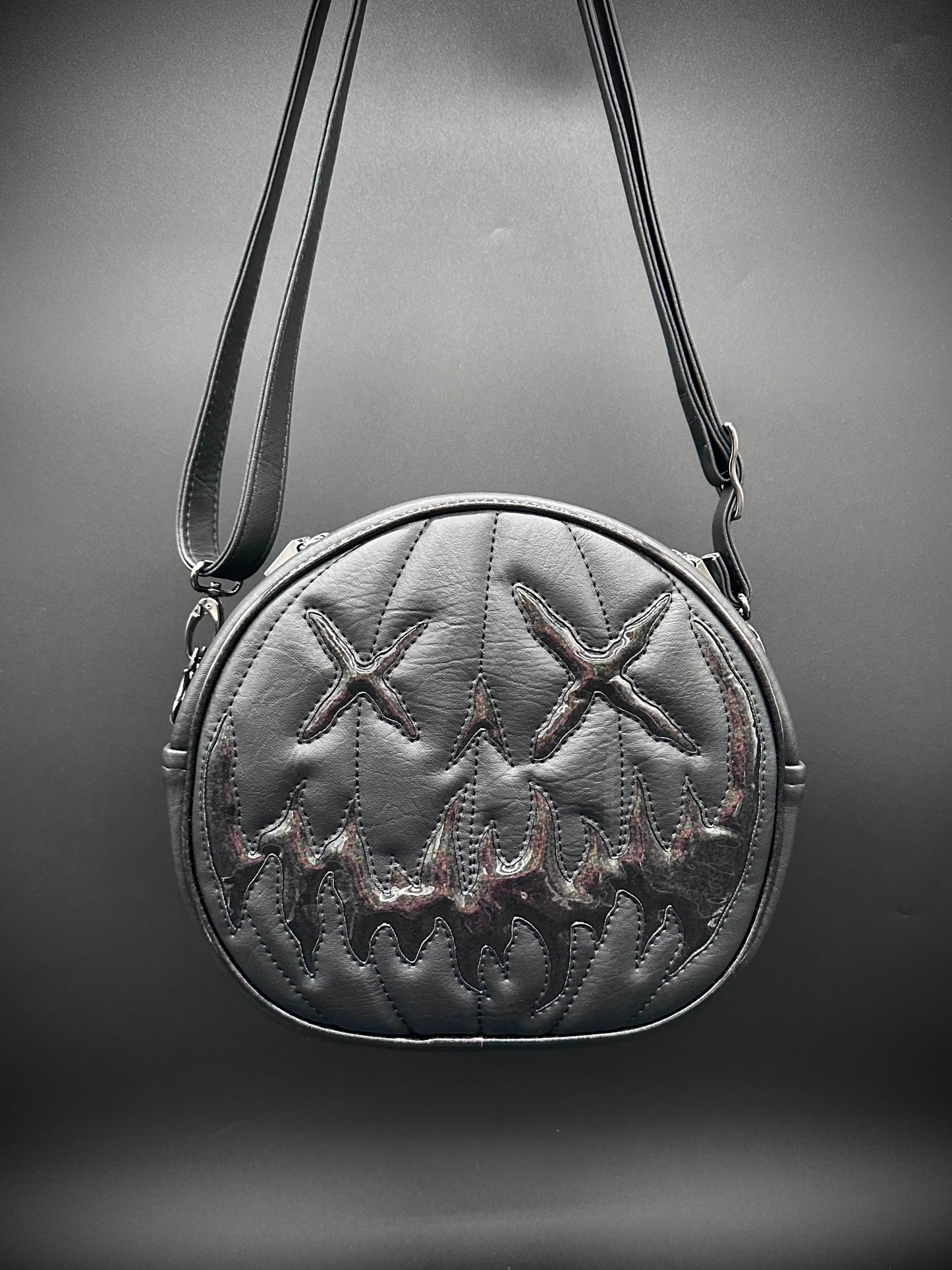 xX Eye Mid Cruiser - Heidi Black & Soot Chunky Glitter Holo