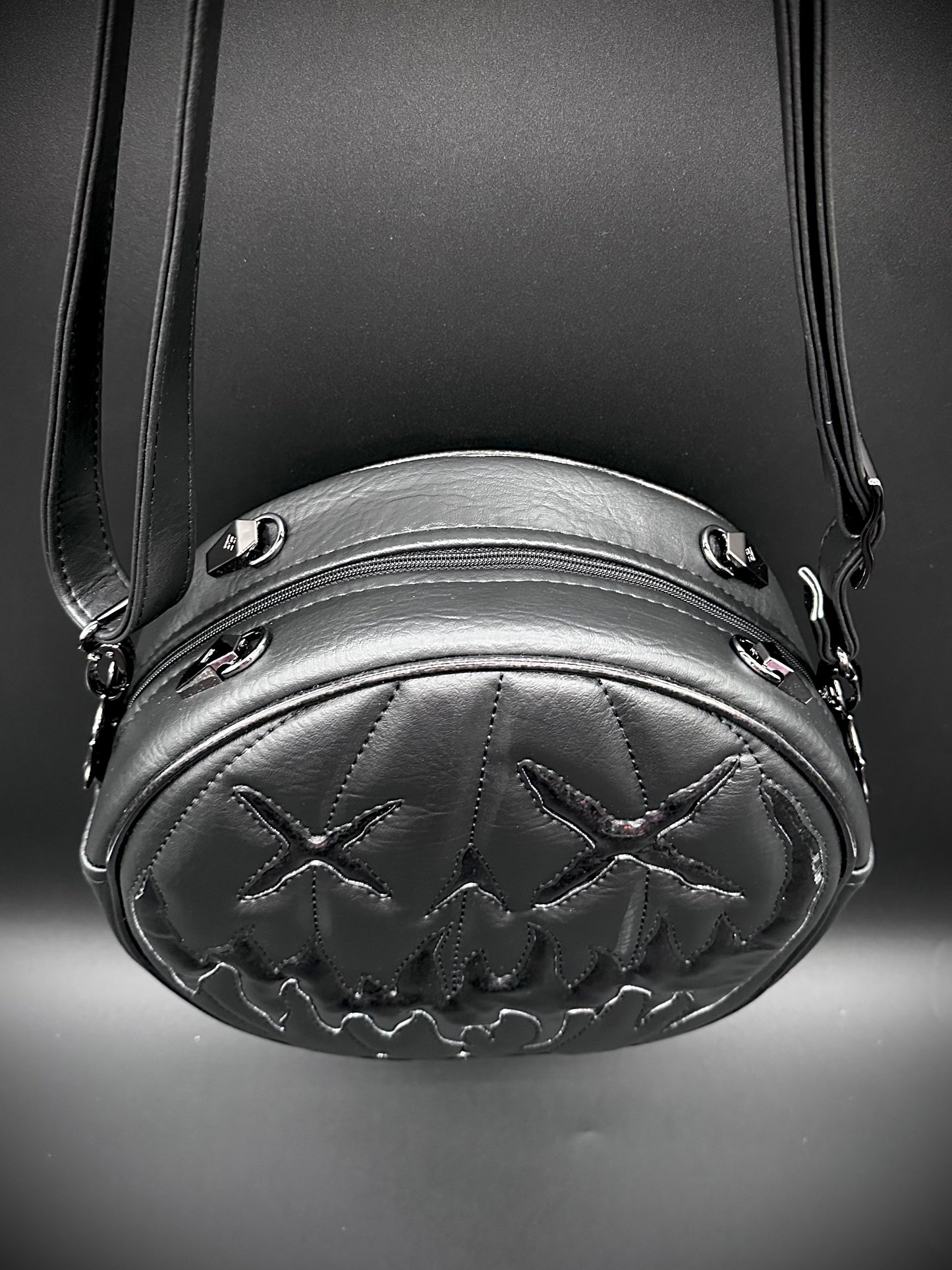 xX Eye Mid Cruiser - Heidi Black & Soot Chunky Glitter Holo