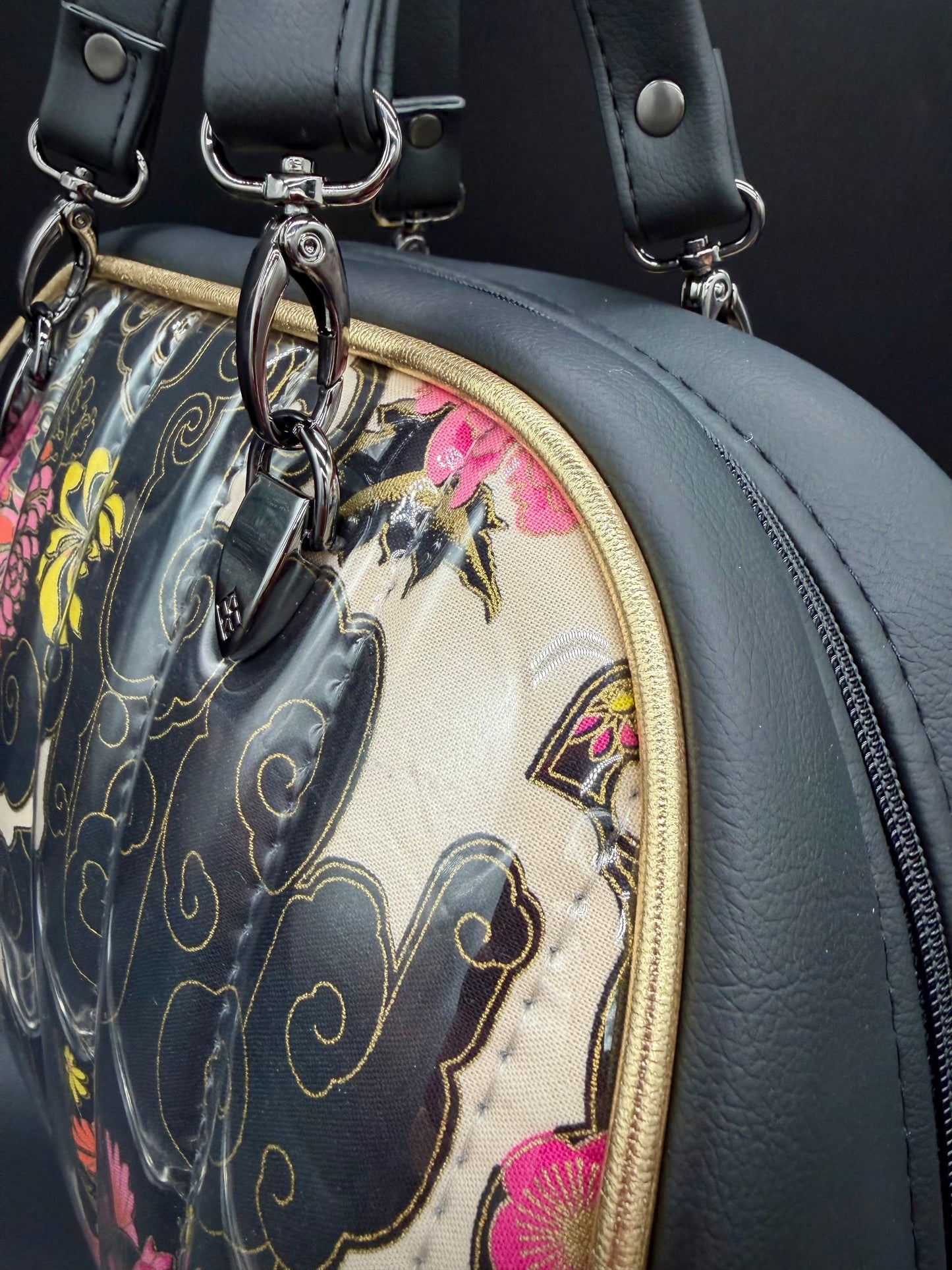 Linx - Alfred Shaheen Fabric with a Matte Black Vinyl & Gold Metallic Piping