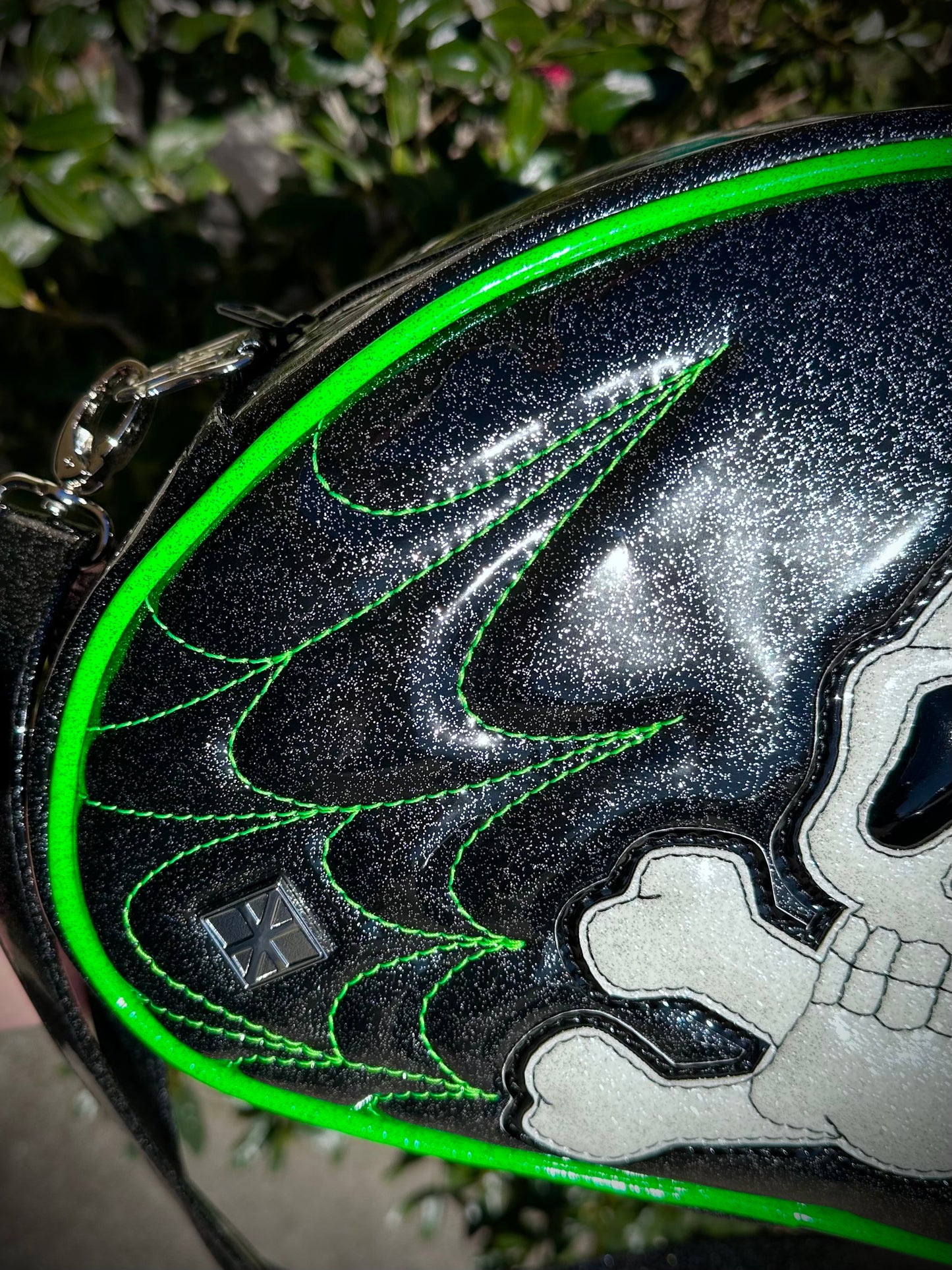 Bowler - Pompadour Skull & Crossbones
