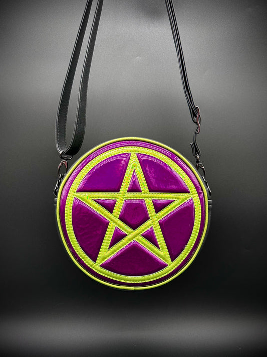 10" Pentagram Circle - Heidi Black, Lime Holo, Plum Holo