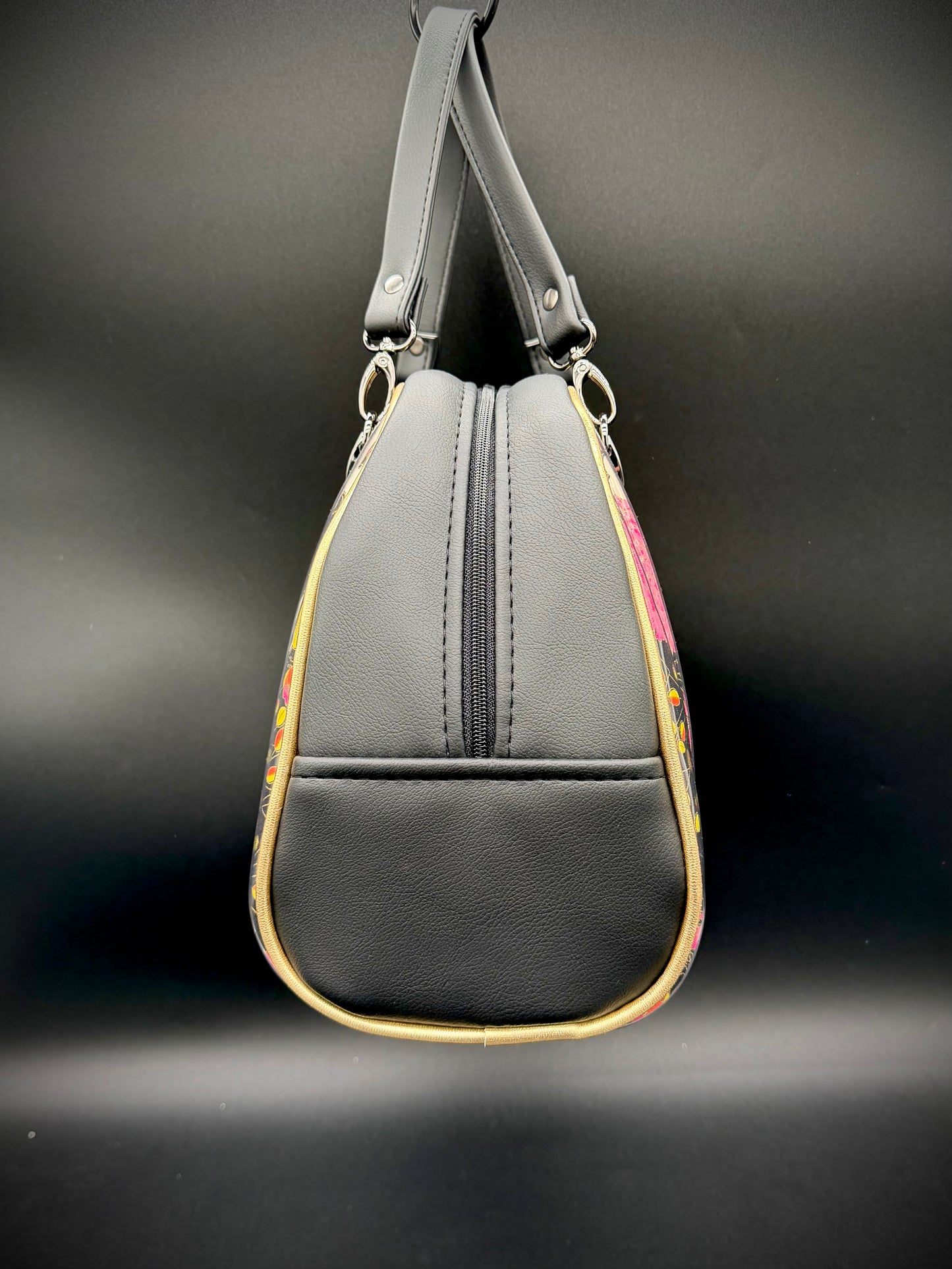 Linx - Alfred Shaheen Fabric with a Matte Black Vinyl & Gold Metallic Piping