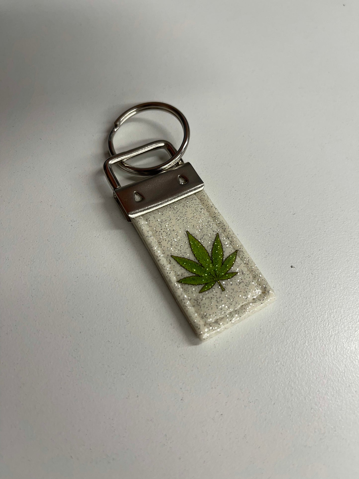 420 Keychain - White Glitter - Nickel Hardware