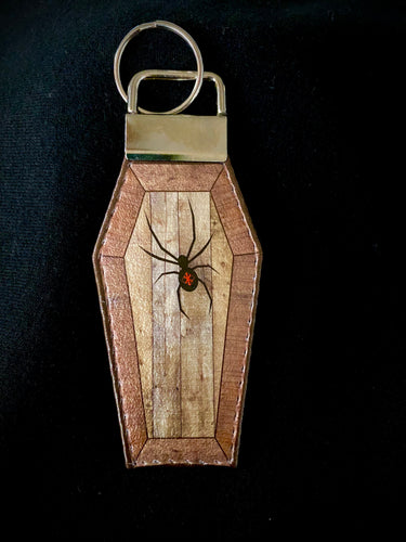 Keychain-Coffin with Spider